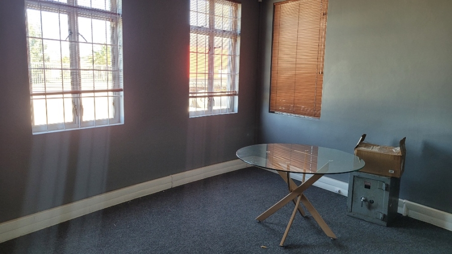 To Let Commercial Property for Rent in Ndabeni Western Cape